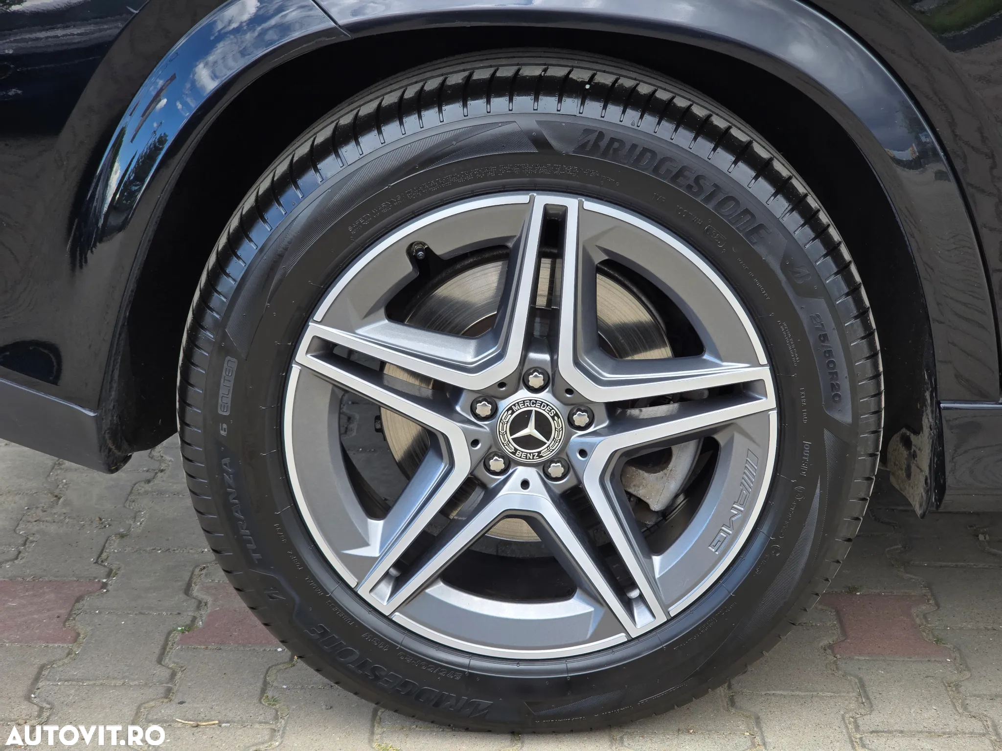 Mercedes-Benz GLE 300 d 4Matic 9G-TRONIC AMG Line - 28
