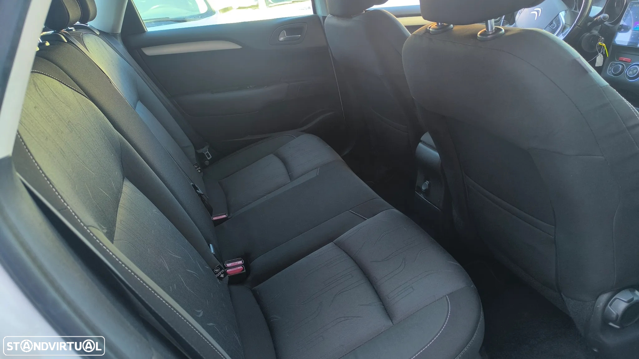Citroën C4 1.6 e-HDi Exclusive CMP6 - 13