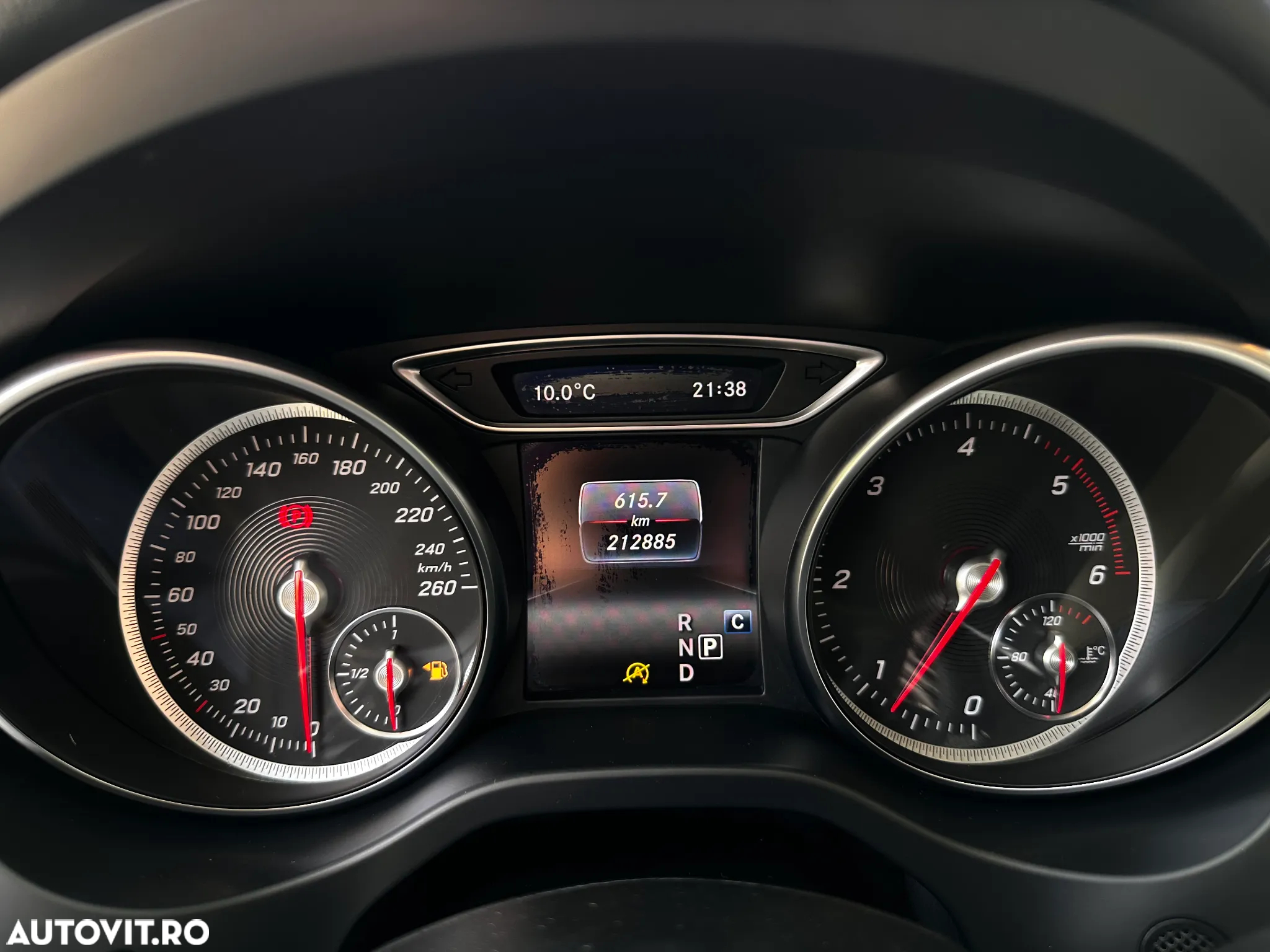 Mercedes-Benz CLA 200 (CDI) d 7G-DCT - 8