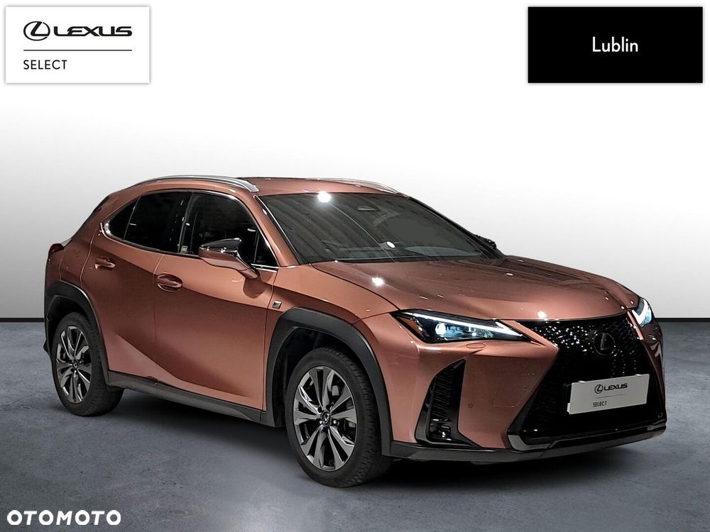 Lexus UX 300h F Sport Design - 7