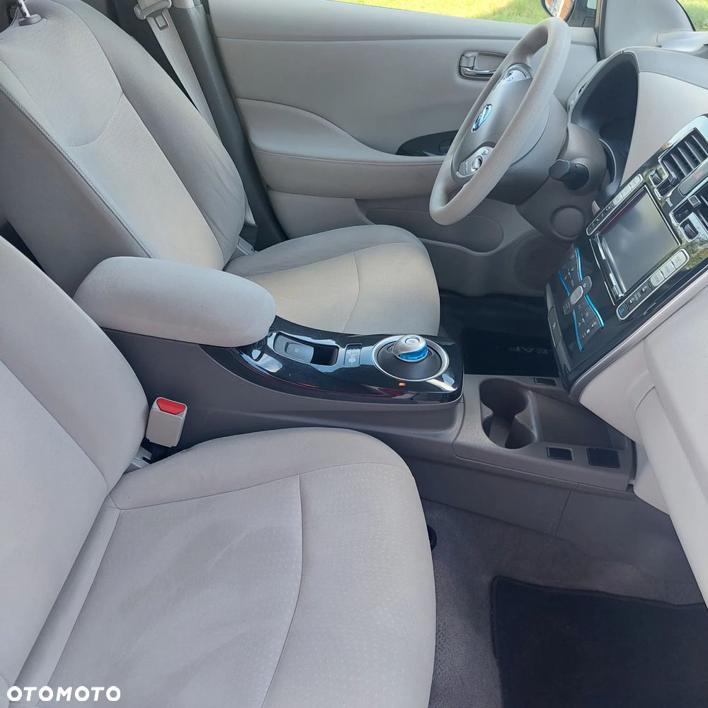 Nissan Leaf 24kWh Visia - 15