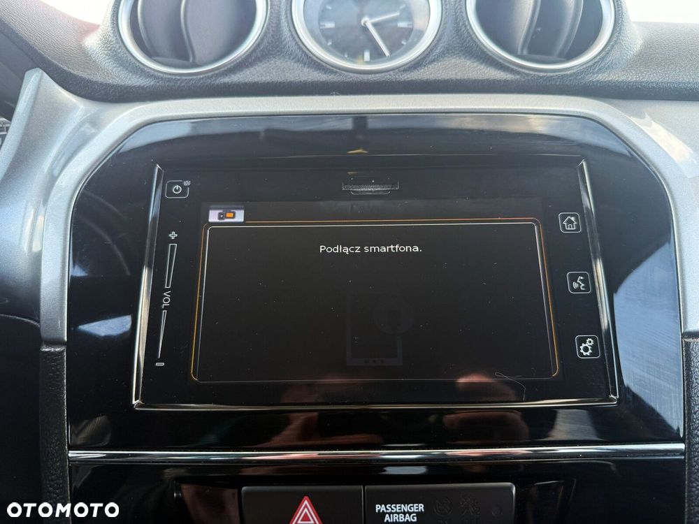 Suzuki Vitara 1.6 Comfort 2WD - 22