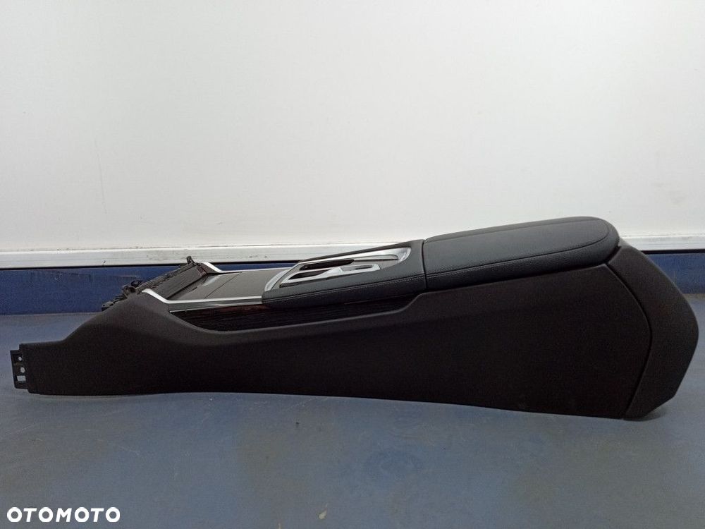 BMW 7 G11 FOTELE KANAPA BOCZKI DAKOTA SCHWARZ LCSW - 12