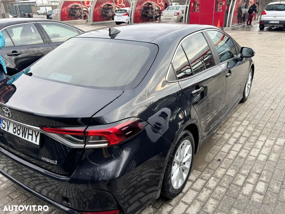 Toyota Corolla - 2