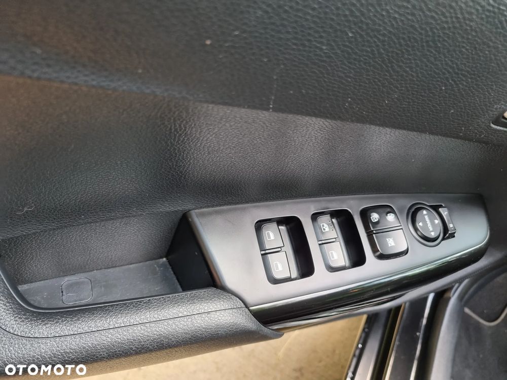 Kia Picanto 1.0 L - 6
