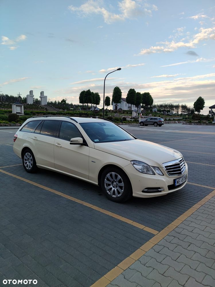 Mercedes-Benz Klasa E - 16