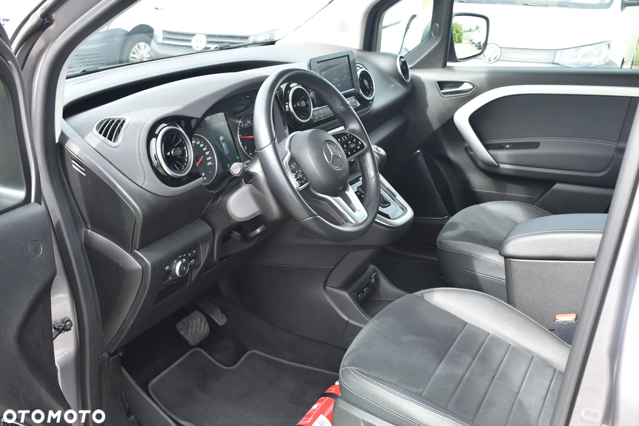 Mercedes-Benz Klasa T 180 d Progressive - 9