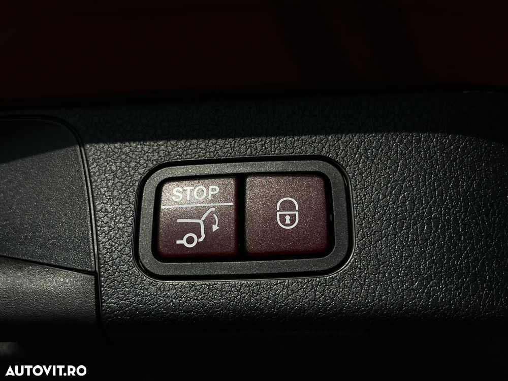 Mercedes-Benz GLB 200 d 4MATIC Aut. - 32