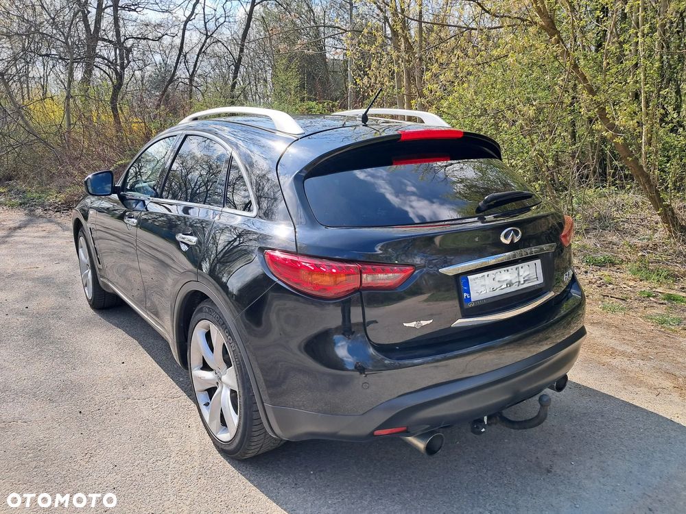 Infiniti FX - 2
