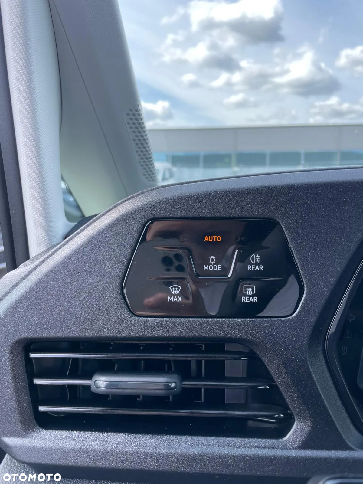 Volkswagen Caddy - 15