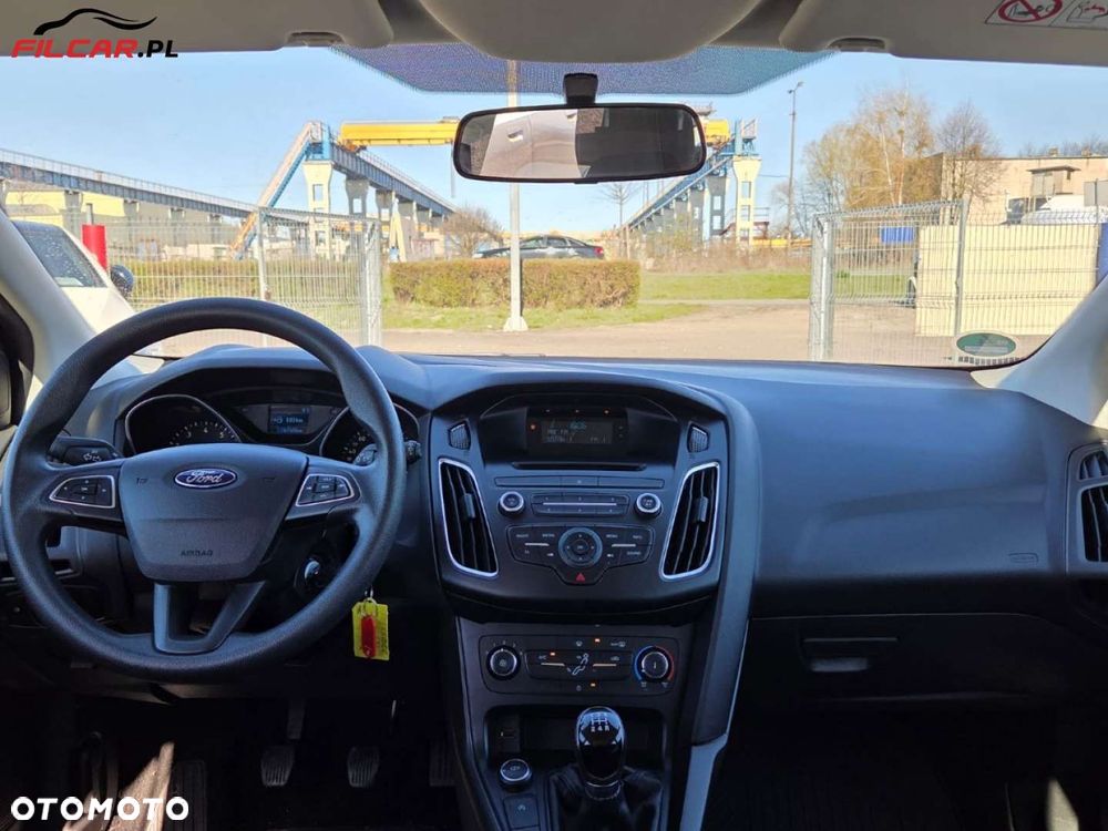 Ford Focus - 10