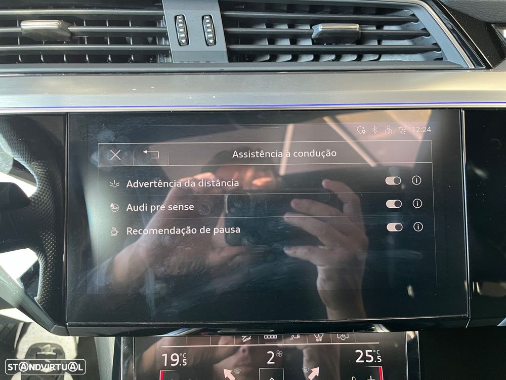 Audi e-tron Sportback 55 quattro S line - 48