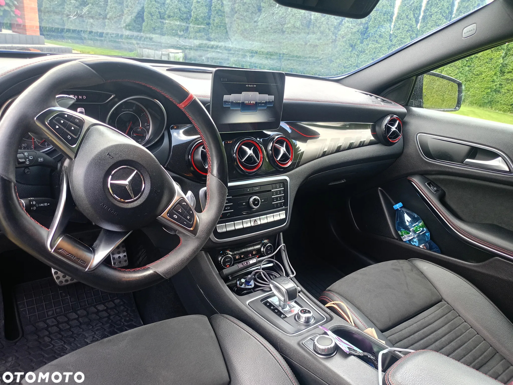 Mercedes-Benz GLA AMG 45 4-Matic - 16