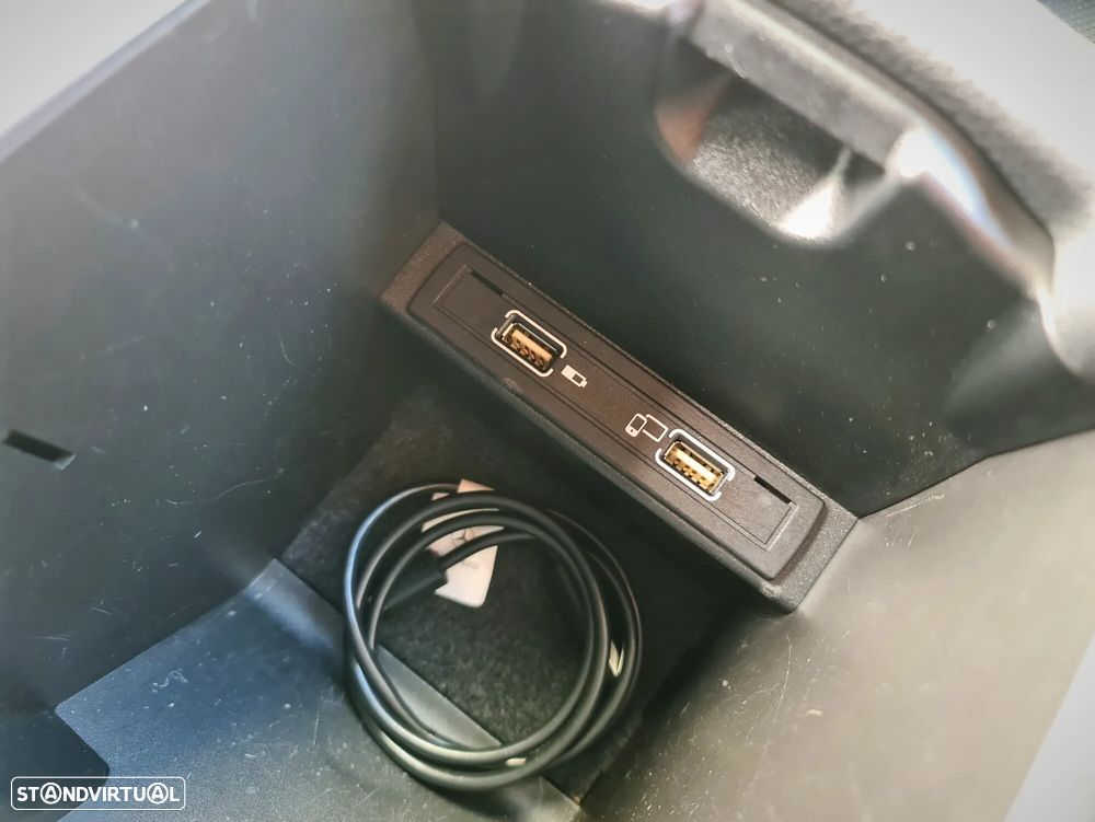 Mercedes-Benz A 180 CDI BE Edition AMG Line - 16