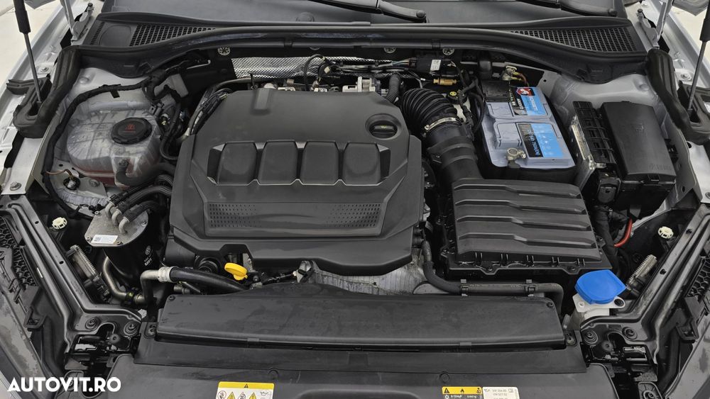 Skoda Superb Combi 2.0 TDI DSG Style - 24