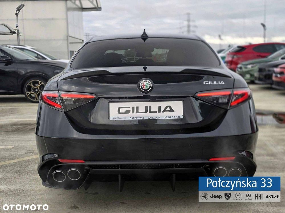 Alfa Romeo Giulia - 7