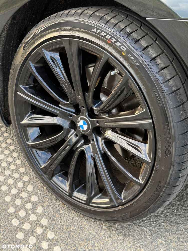 BMW Seria 7 730Ld xDrive mHEV - 27