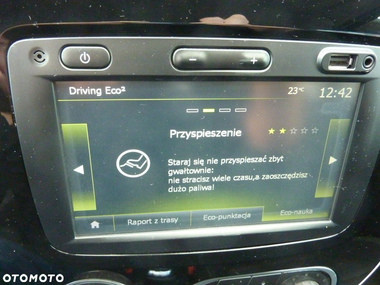 Renault Captur - 24