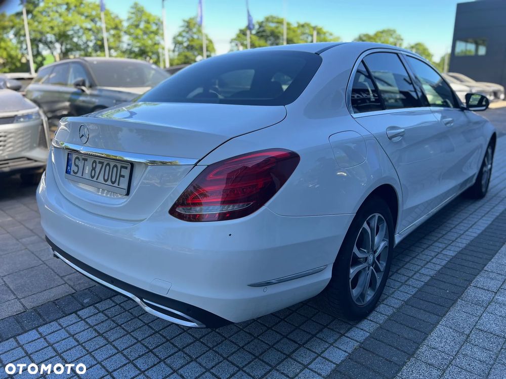 Mercedes-Benz Klasa C 180 7G-TRONIC - 7