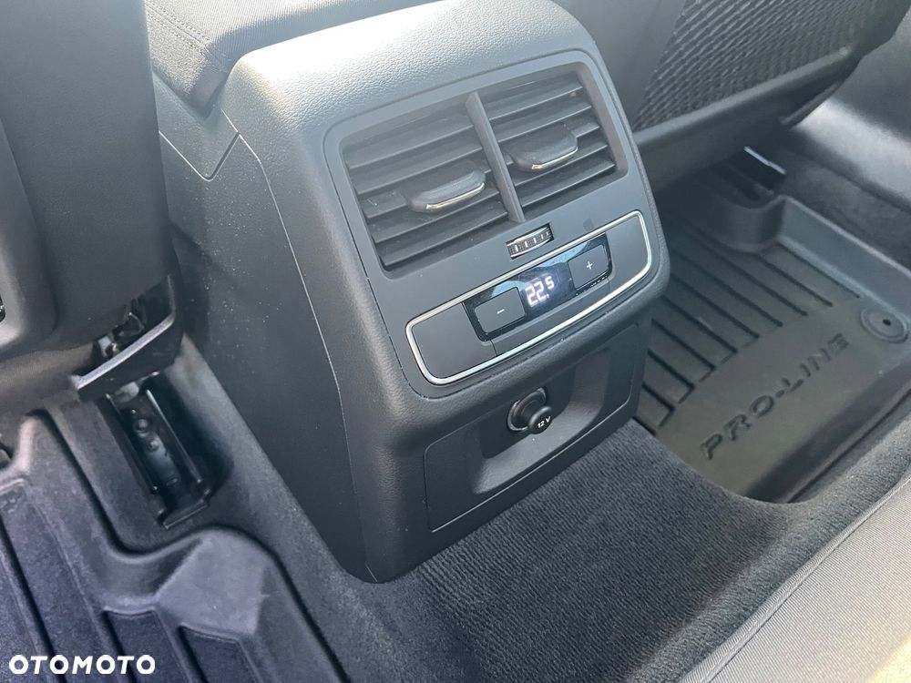 Audi A4 Avant 35 TDI S tronic - 24