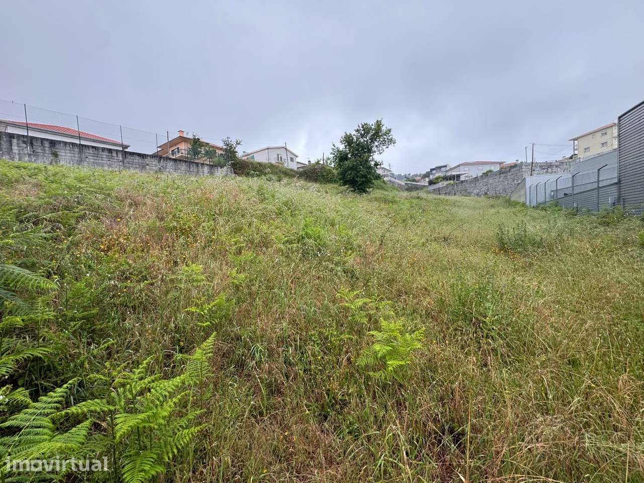 Terreno para venda em Arões (São Romão), Fafe, Braga - Grande imagem: 4/8