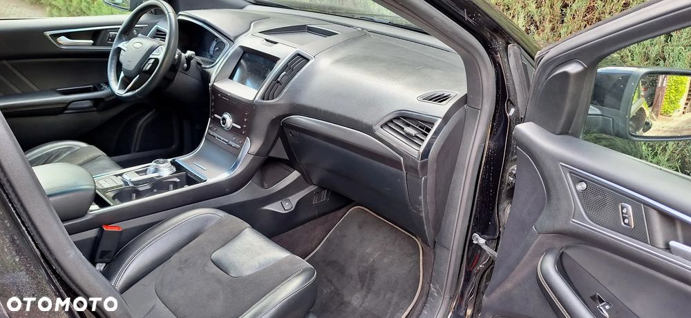 Ford Edge - 22