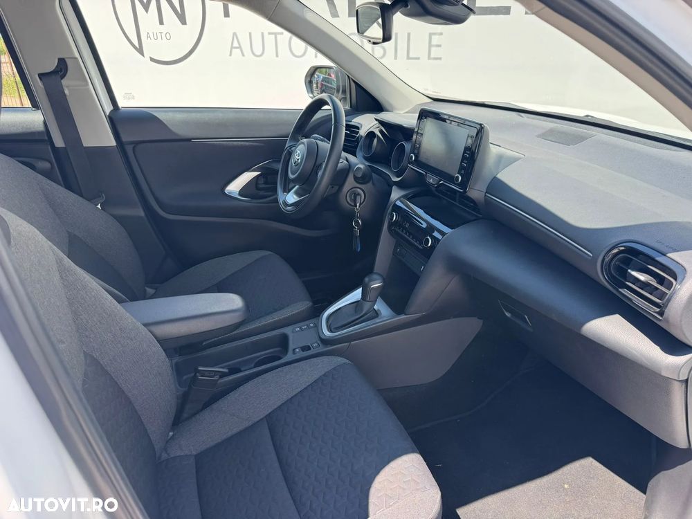 Toyota Yaris Cross 1.5 VVT-i HSD 4x2 Active - 10