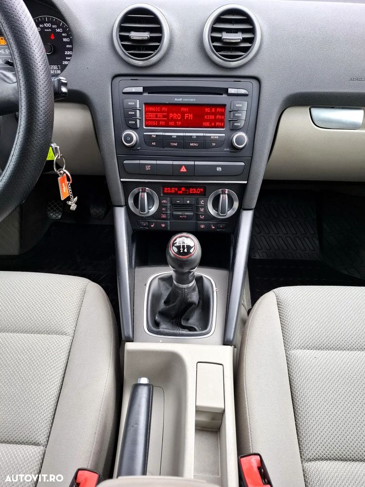 Audi A3 1.4 TFSI ack Attraction - 7