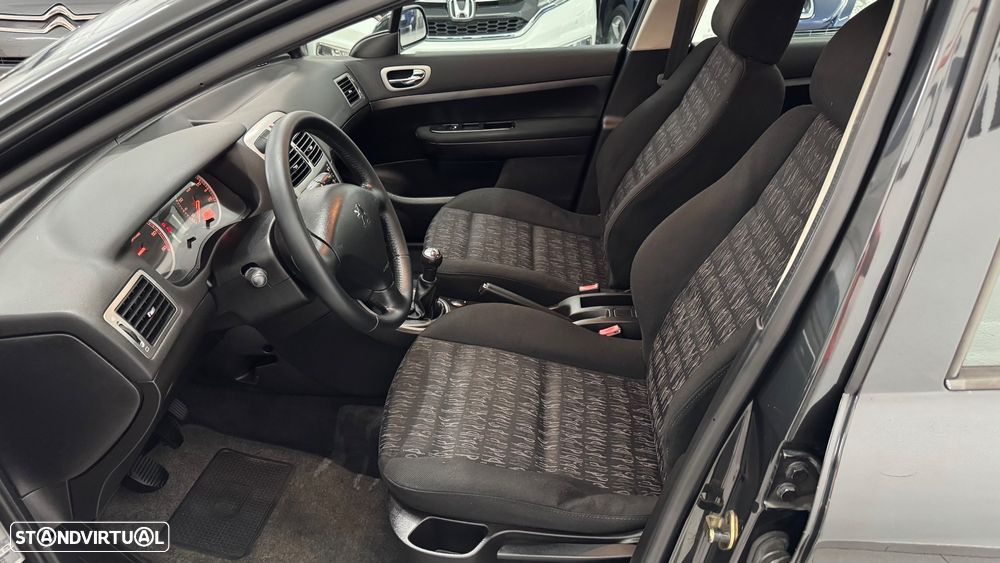 Peugeot 307 1.6 HDi XS Premium - 24