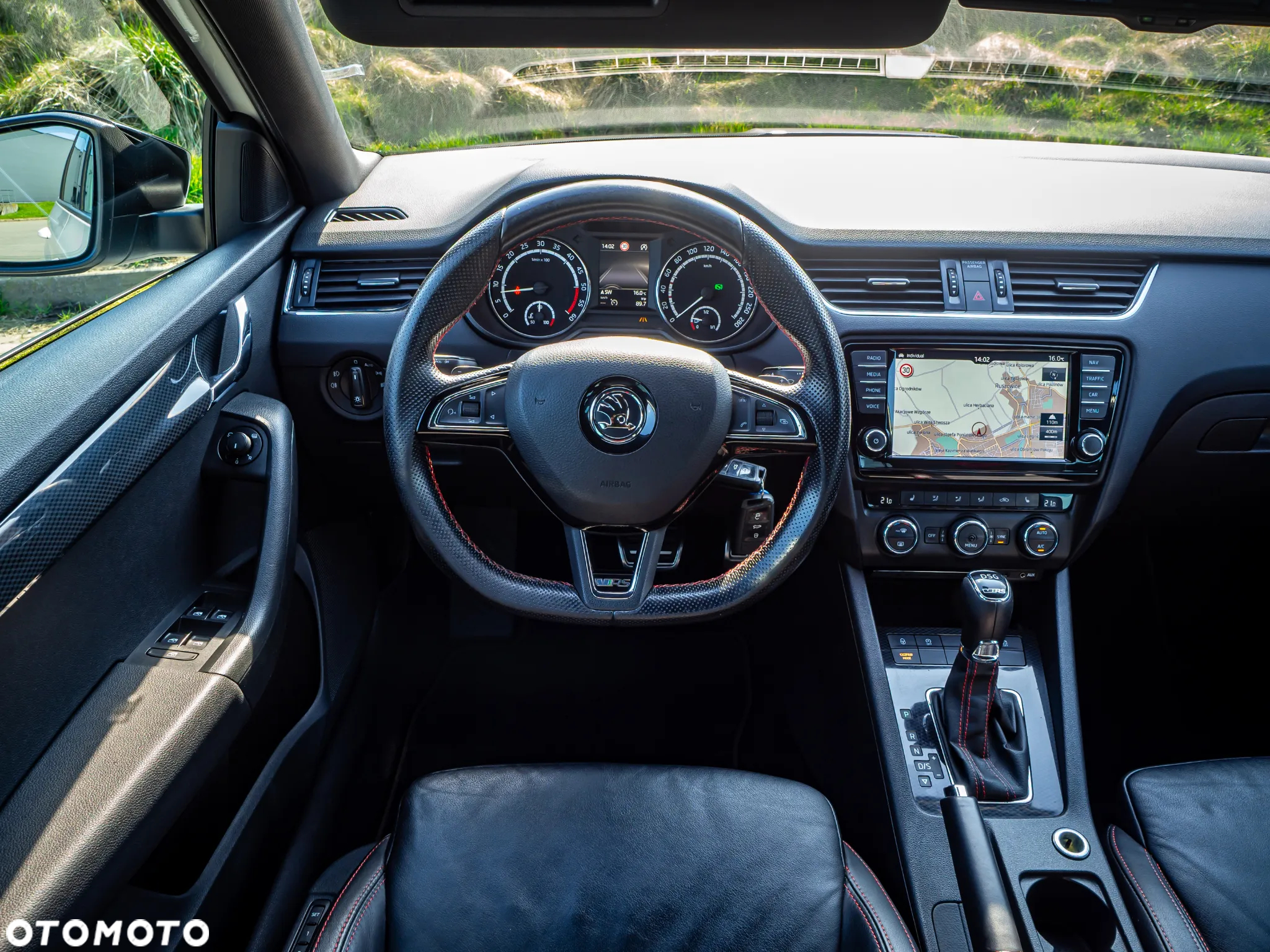 Skoda Octavia Combi 2.0 TDI DSG RS - 20