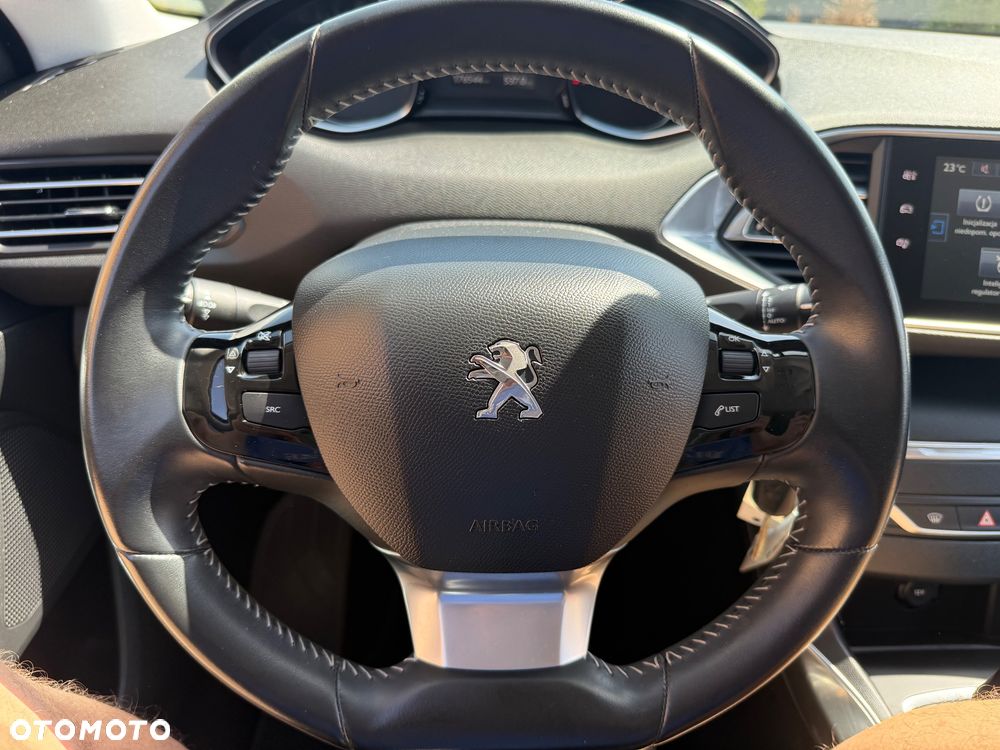 Peugeot 308 - 32