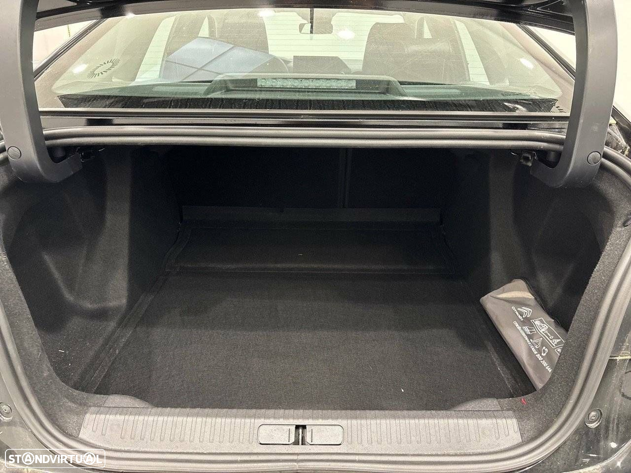 Citroën C4 X 1.2 PureTech Plus EAT8 - 5