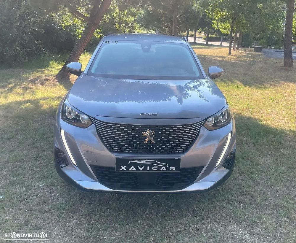 Peugeot e-2008 Allure - 4