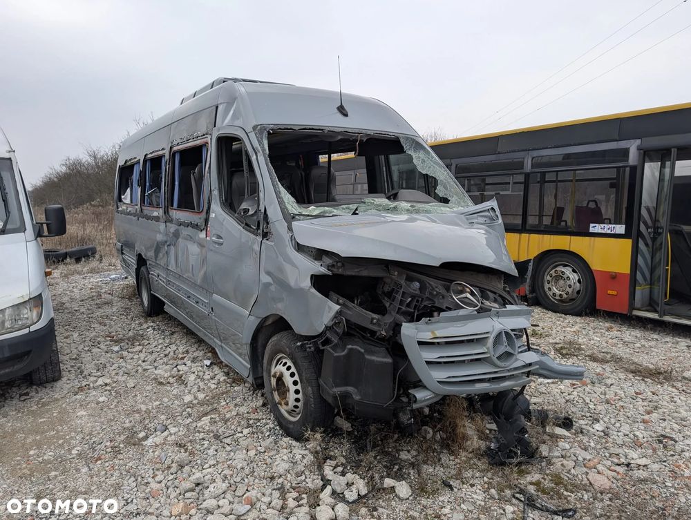 Mercedes-Benz Sprinter 519 - 3