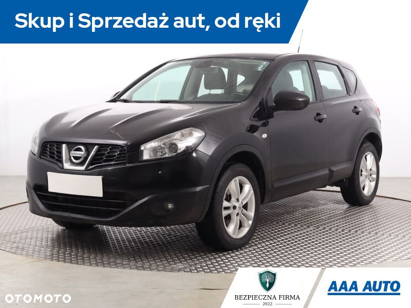 Nissan Qashqai - 2