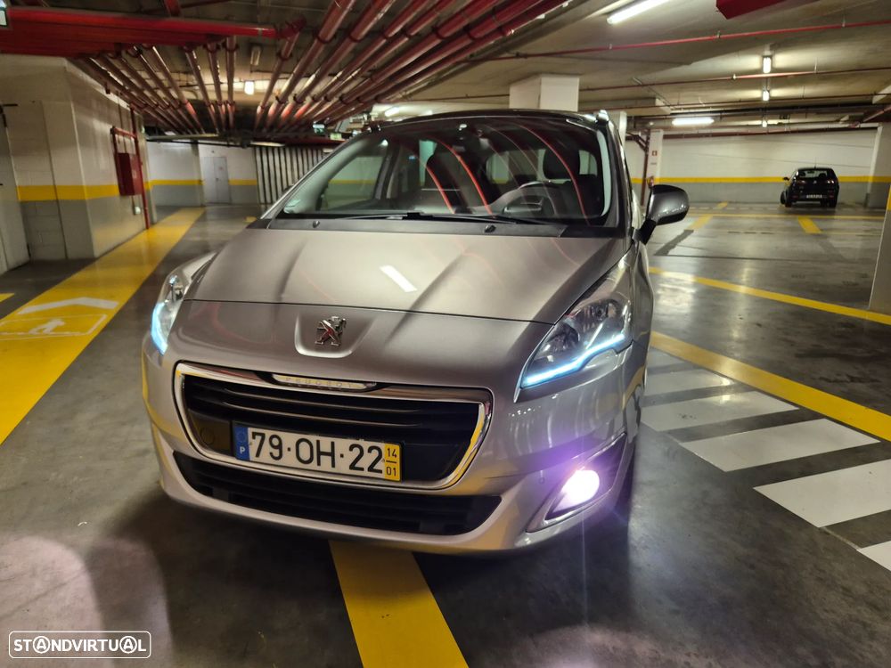 Peugeot 5008 1.6 HDi 7L Allure - 5