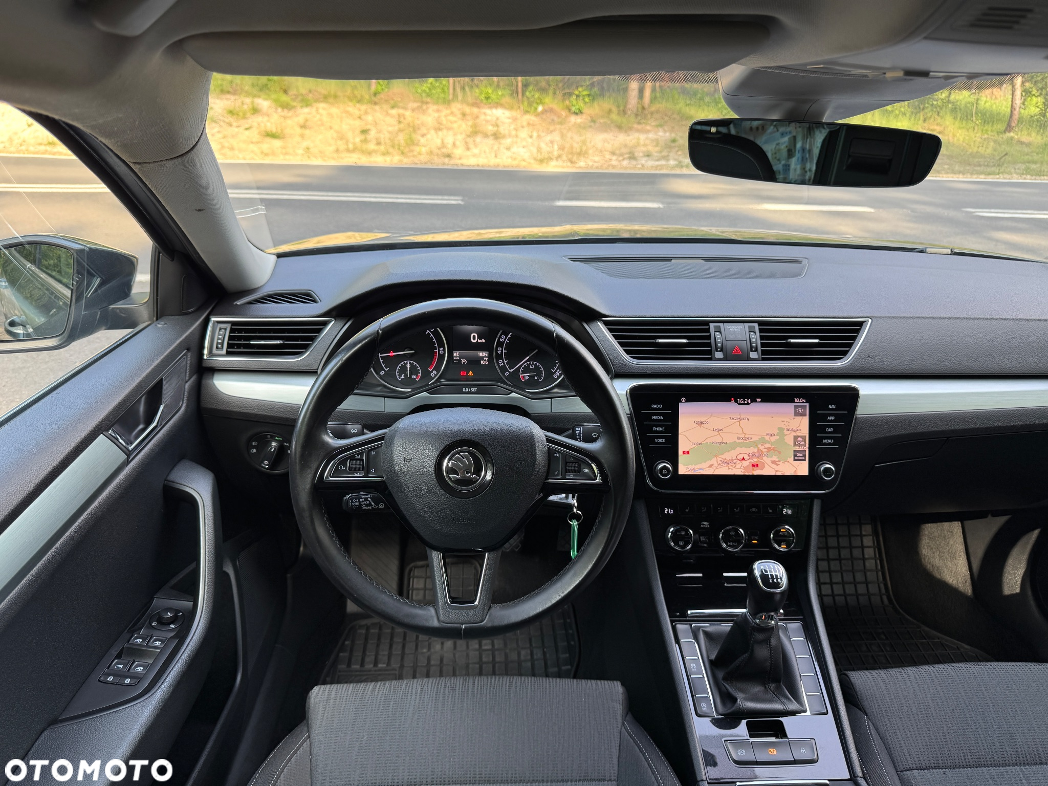 Skoda Superb 2.0 TDI Style - 10