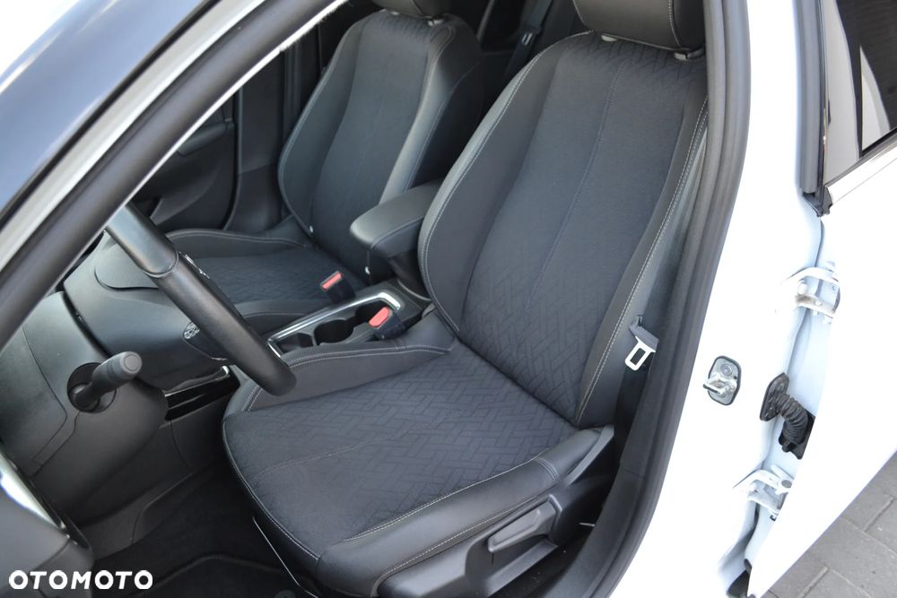 Opel Corsa 1.2 Elegance S&S - 32