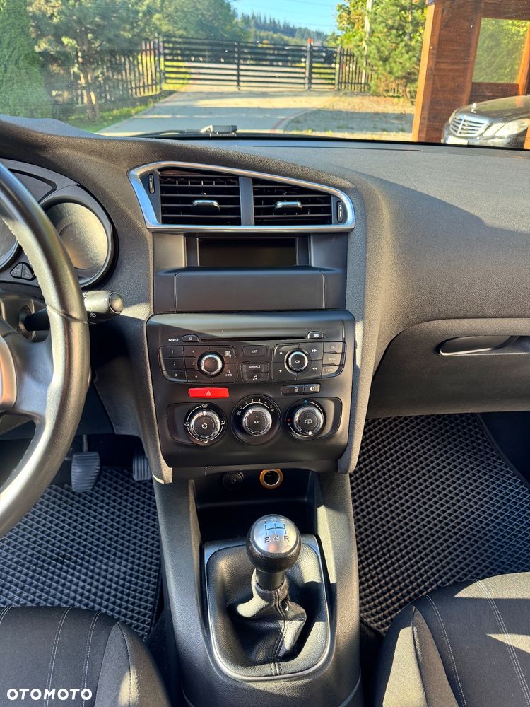 Citroën C4 1.6 VTi Exclusive - 19