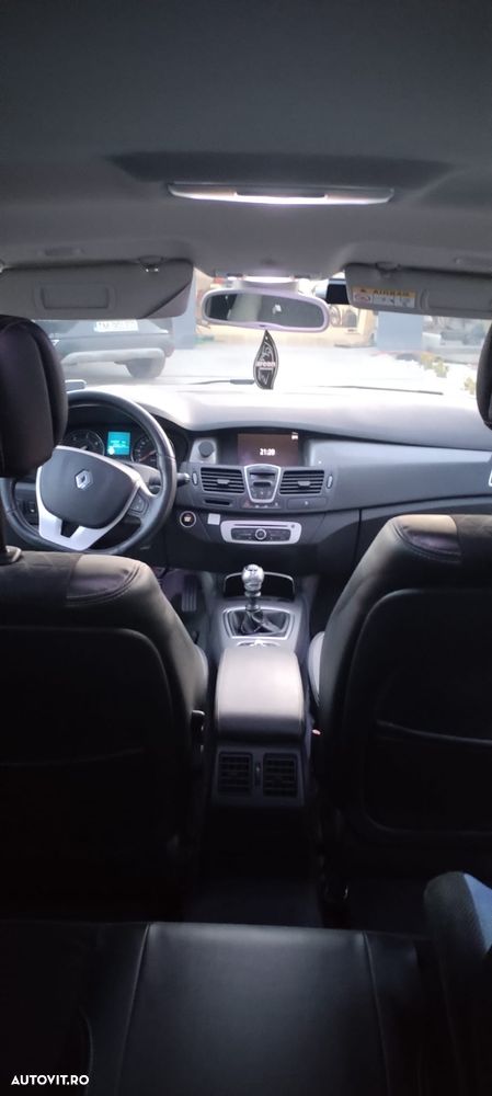 Renault Laguna - 11