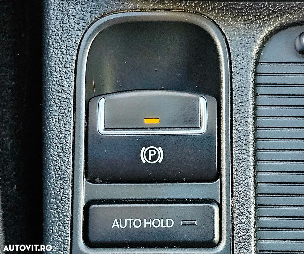 Volkswagen Tiguan - 20