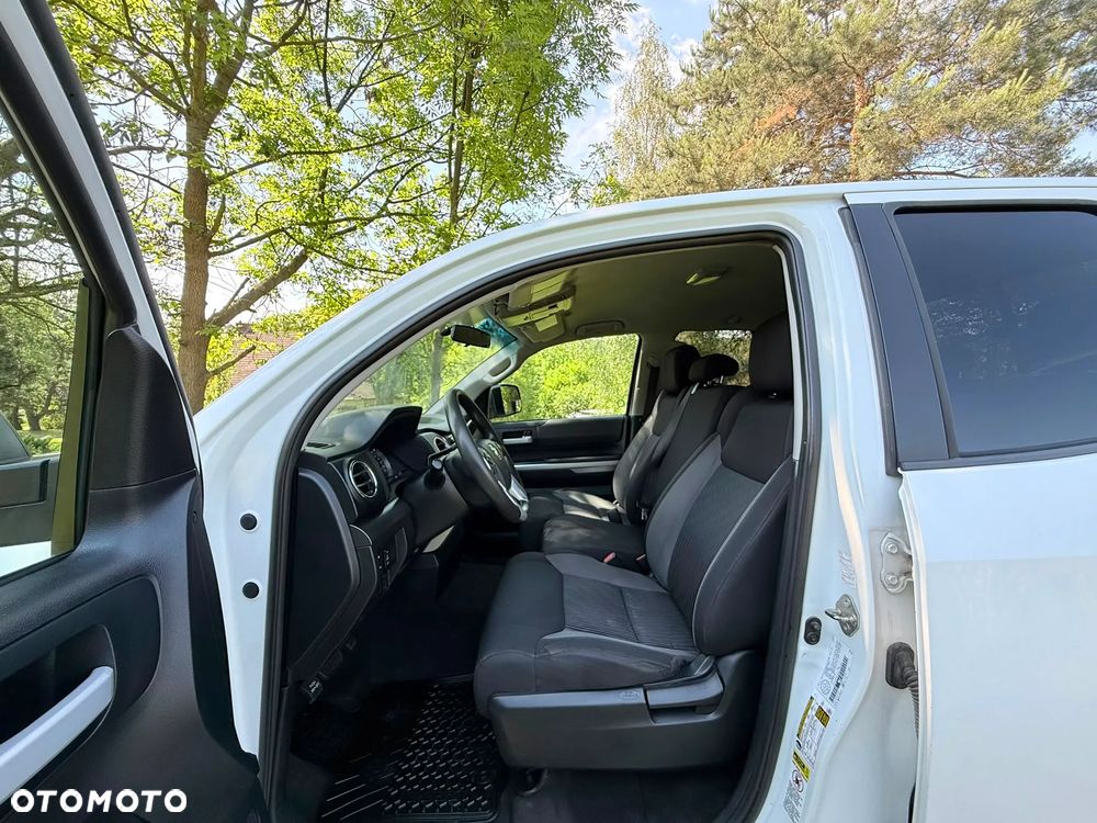 Toyota Tundra 5.7 4x4 Double Cab Limited - 16