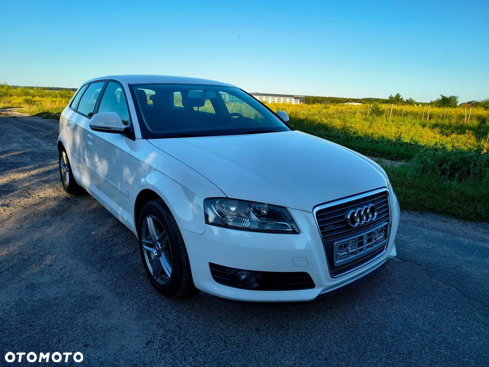 Audi A3 Sportback - 8