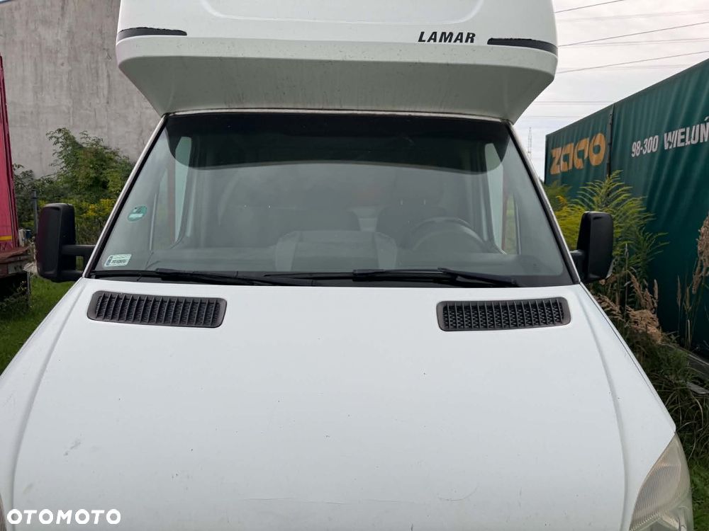 Mercedes-Benz Sprinter - 3