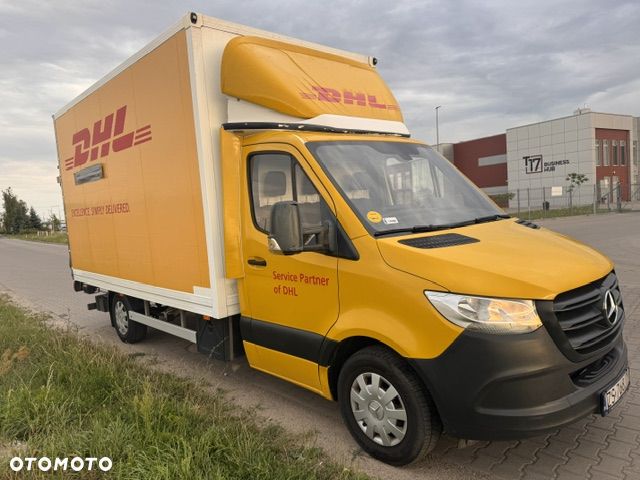Mercedes-Benz Sprinter - 2