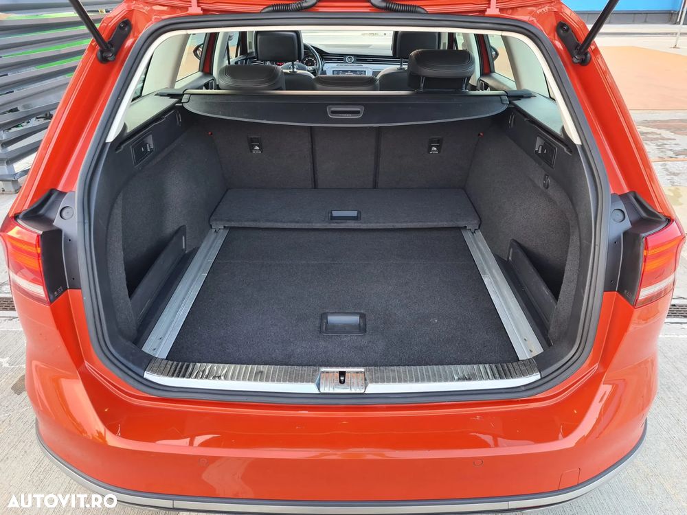 Volkswagen Passat Alltrack - 14