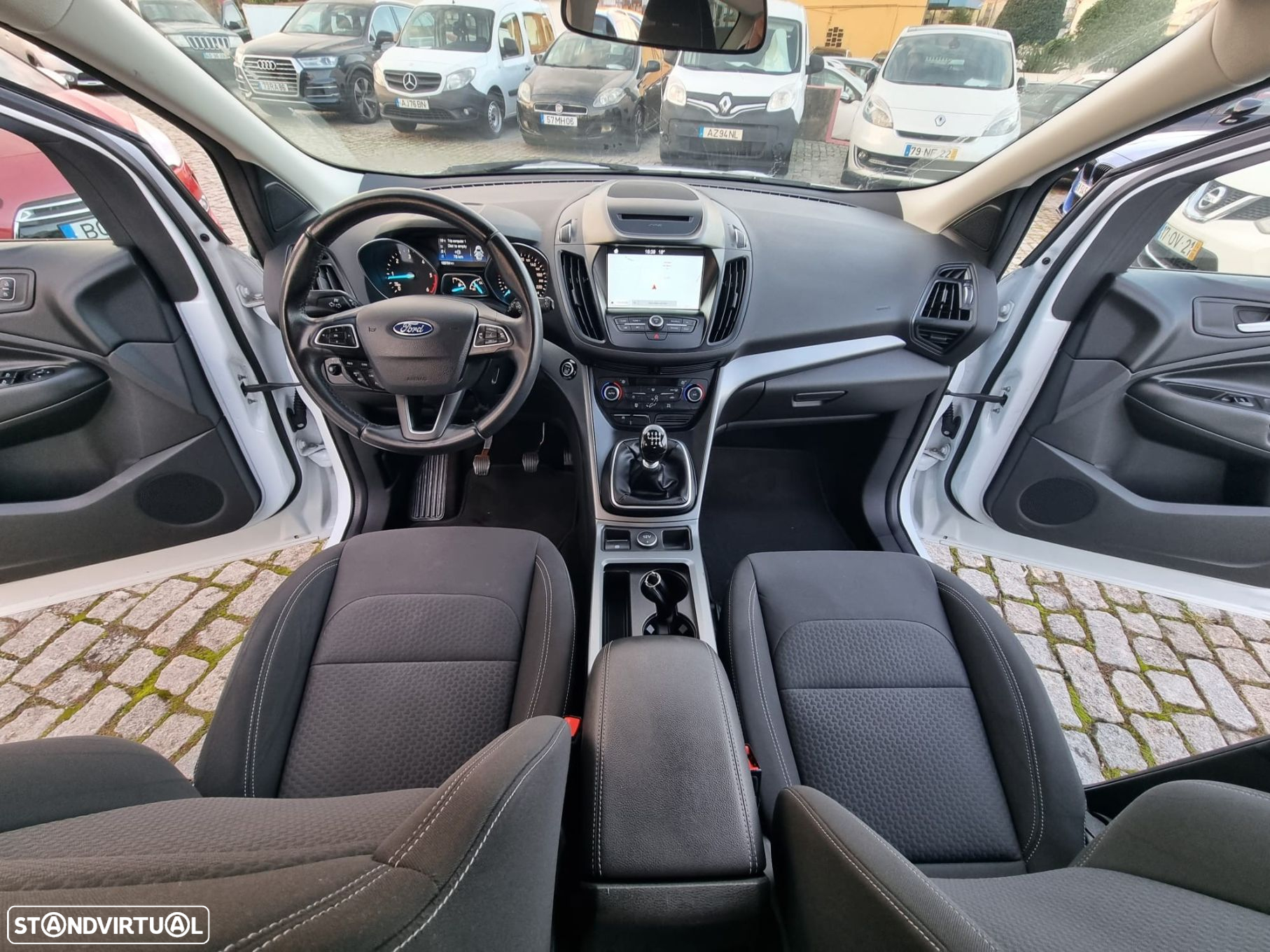 Ford Kuga 1.5 TDCi Titanium - 10
