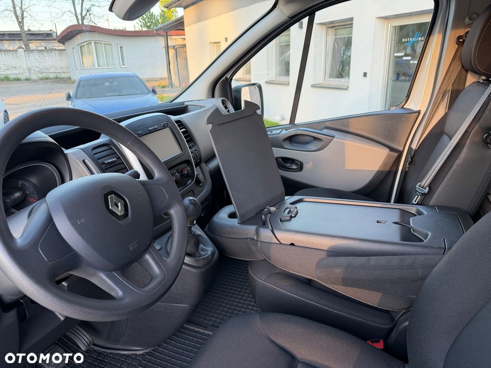 Renault Trafic - 14