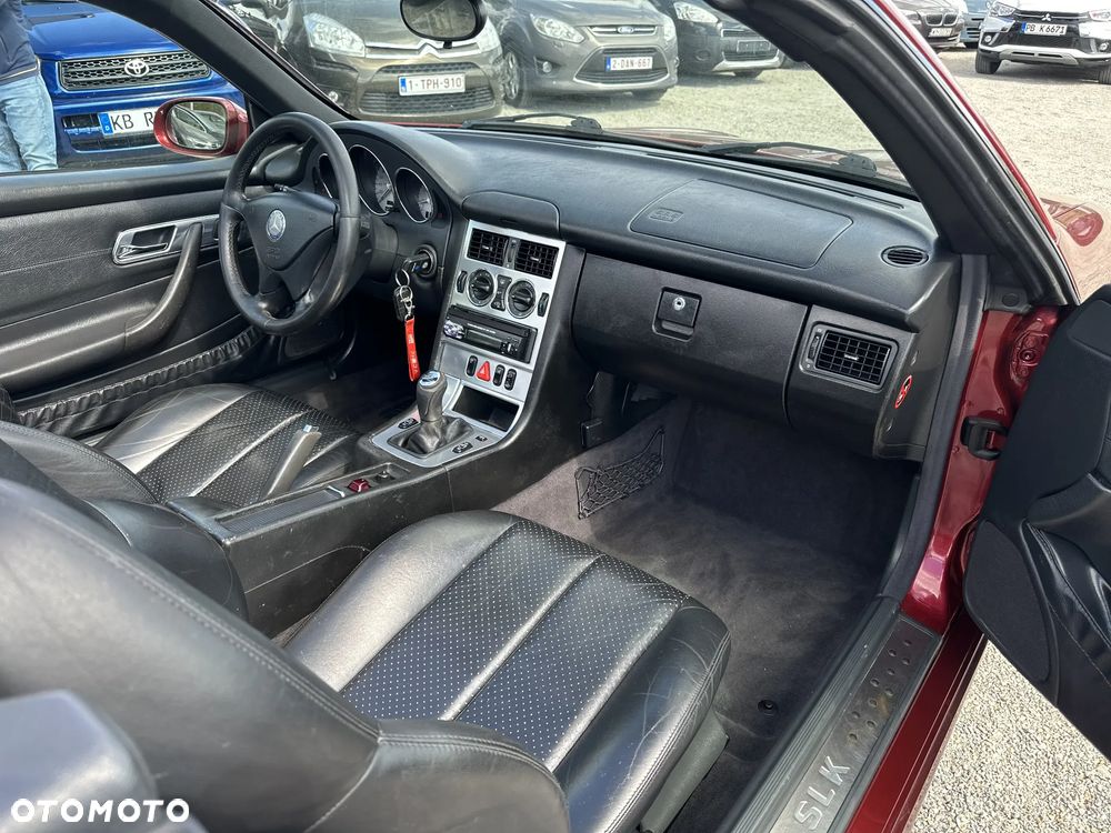 Mercedes-Benz SLK - 28