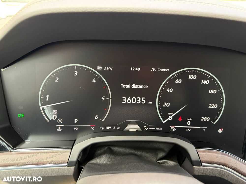 Volkswagen Touareg V6 TDI 4MOTION Elegance - 12